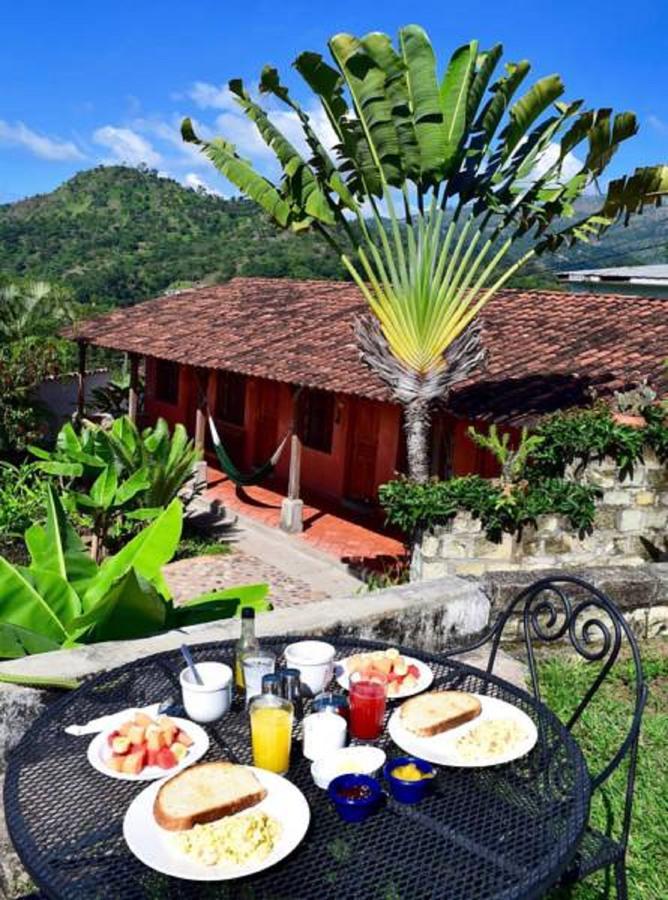 Hostel Iguana Azul Copán Buitenkant foto