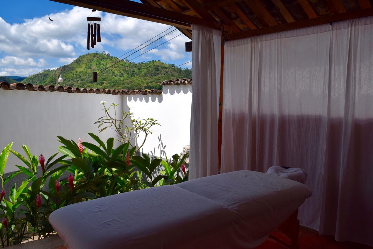 Hostel Iguana Azul Copán Buitenkant foto